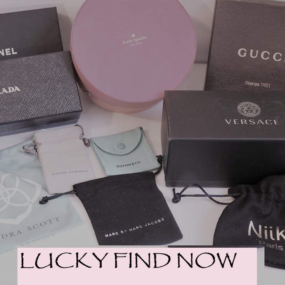 Designer, unique, jewelry, purses, accessories